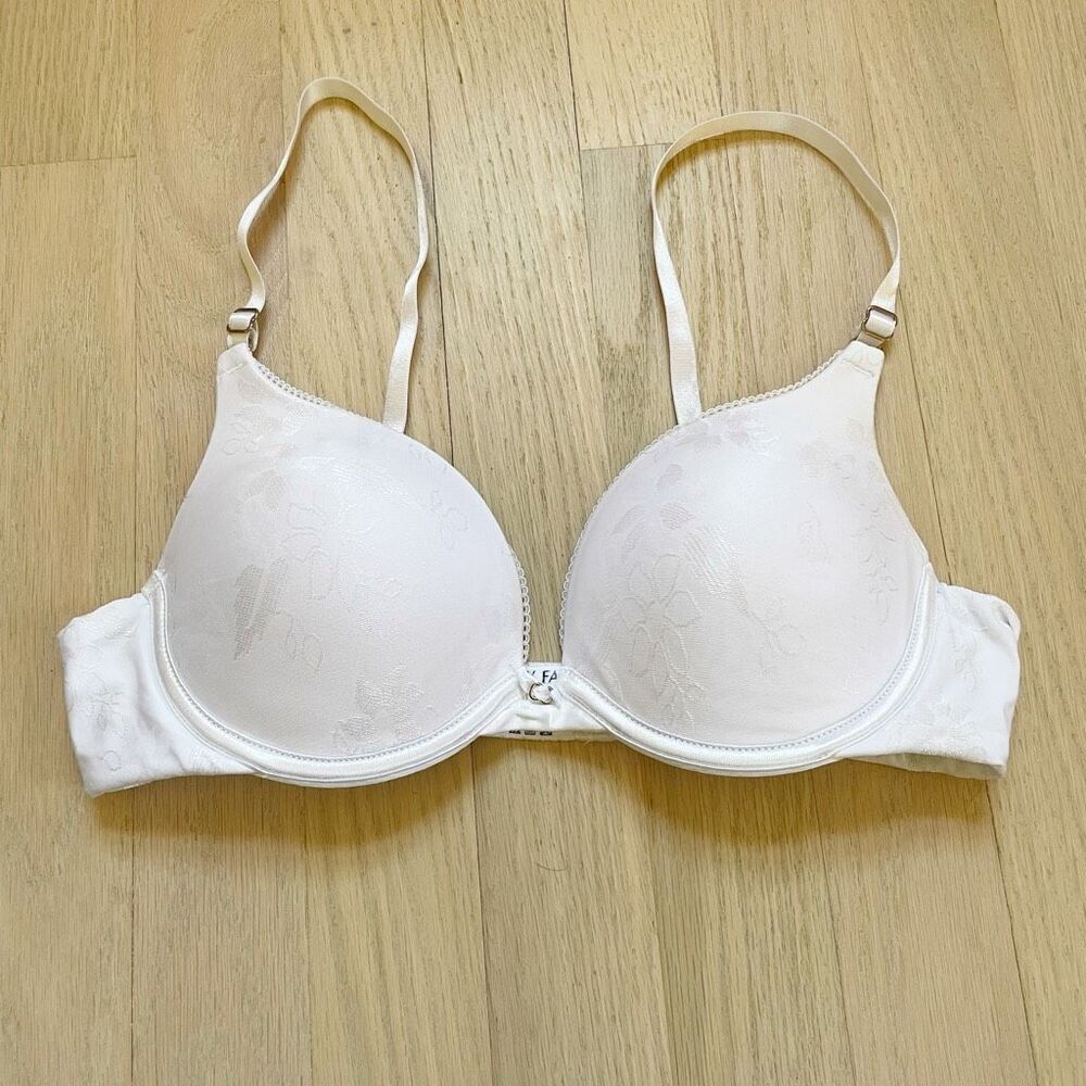 BUY 1 GET 1 FREE vanity fair 34b push up bra white